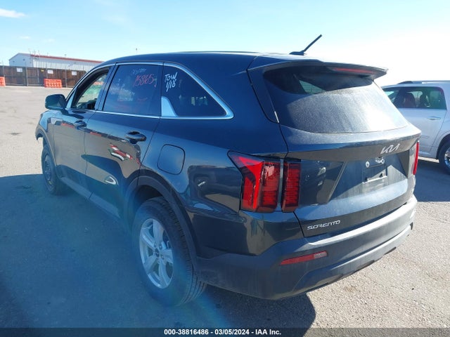 KIA SORENTO LX 2023 5XYRGDLC1PG186104 Image 3