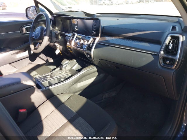 KIA SORENTO LX 2023 5XYRGDLC1PG186104 Image 5