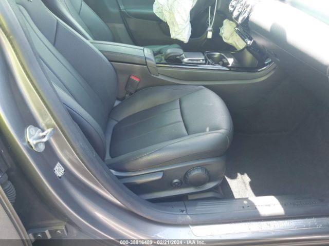 W1K5J4GB1NN293666 Mercedes-Benz Cla 250 Coupe