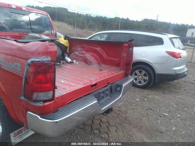 3C6UR5DLXJG358428 RAM 2500