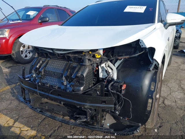 1V2CMPE84PC038086 Volkswagen ID.4 PRO