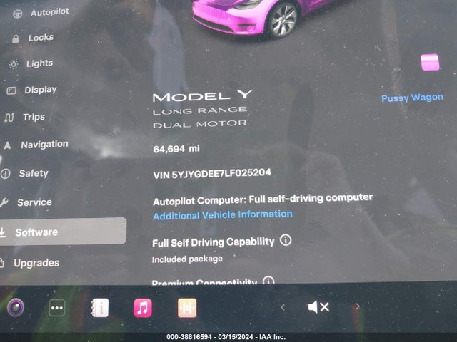 Tesla Model Y Long Range Dual Motor All-wheel Drive 2020 5YJYGDEE7LF025204 Image 13