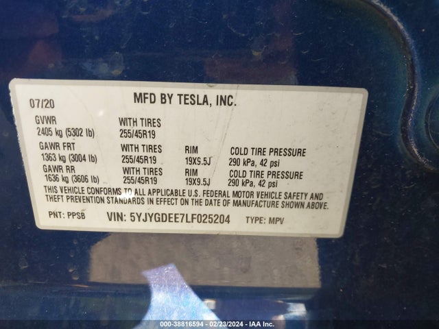 Tesla Model Y Long Range Dual Motor All-wheel Drive 2020 5YJYGDEE7LF025204 Image 8