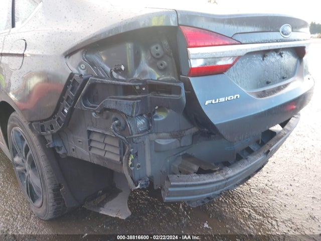 Ford 2.0l 4v atk hev 2018 3FA6P0LU6JR150884 Image 32