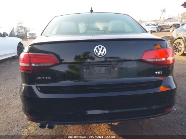 3VWD17AJ0GM249711 Volkswagen Jetta 1.8t Sport