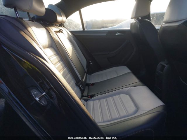 3VWD17AJ0GM249711 Volkswagen Jetta 1.8t Sport