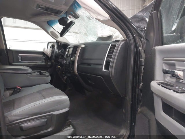 1C6RR7GT8ES118791 RAM 1500