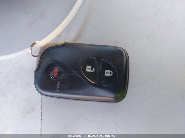 Lexus CT 200H 2016 JTHKD5BH4G2272917 Image 11