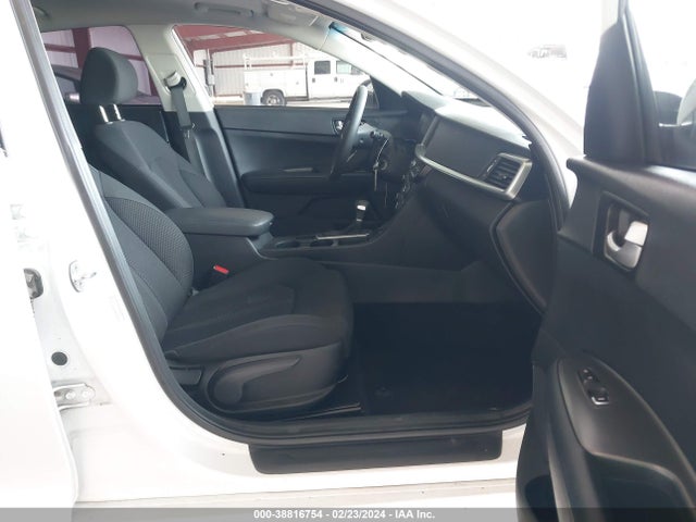 KIA Optima Lx 2019 5XXGT4L32KG345650 Image 5