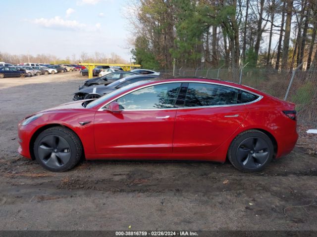5YJ3E1EA3JF030747 Tesla MODEL 3