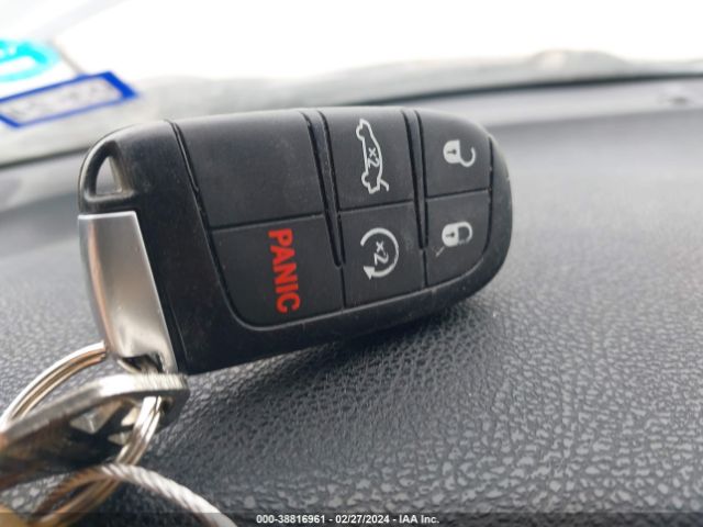 2C3CDXBGXKH698947 Dodge Charger Sxt Rwd