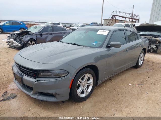2C3CDXBGXKH698947 Dodge Charger Sxt Rwd