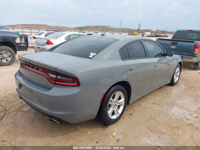 2C3CDXBGXKH698947 Dodge Charger Sxt Rwd