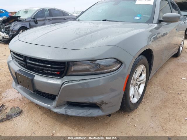 2C3CDXBGXKH698947 Dodge Charger Sxt Rwd