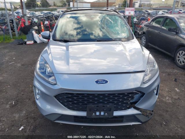 1FMCU0H65NUB21676 Ford ESCAPE SEL