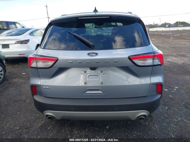 1FMCU0H65NUB21676 Ford ESCAPE SEL