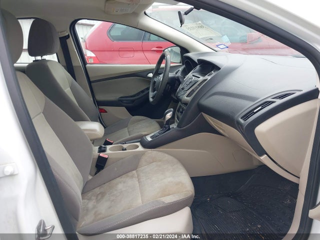 Продажа на аукционе авто 2013 Ford Focus Se, vin: 1FADP3K28DL306998, номер лота: 38817235
