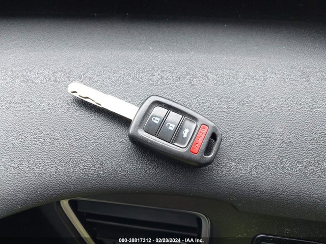 2015 HONDA CIVIC LX VIN: 19XFB2F52FE282743