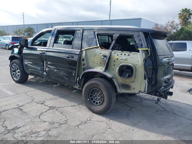 Chevrolet Suburban 2wd Lt 2023 1GNSCCKD6PR441257 Image 3