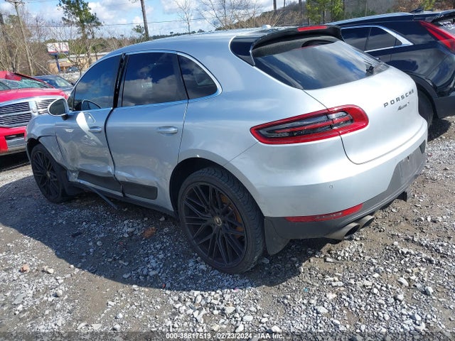 2015 PORSCHE MACAN WP1AB2A5XFLB51146 Photo 2