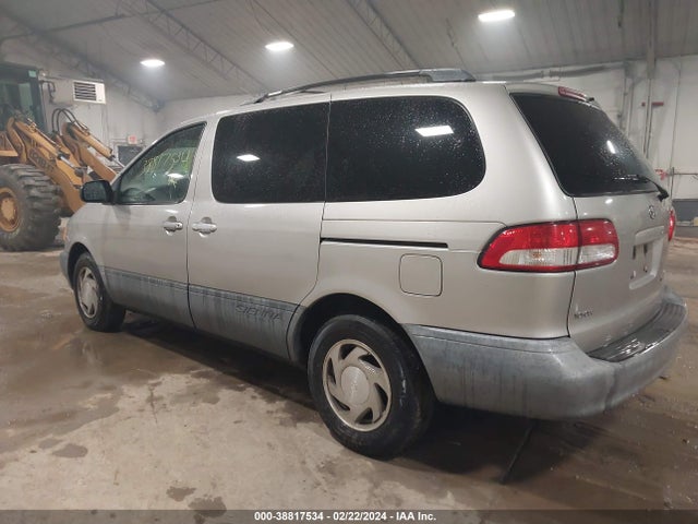 2001 TOYOTA SIENNA LE VIN: 4T3ZF13C81U359708