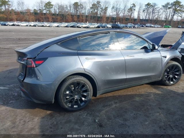 7SAYGDED9PF945576 Tesla Model Y Rwd