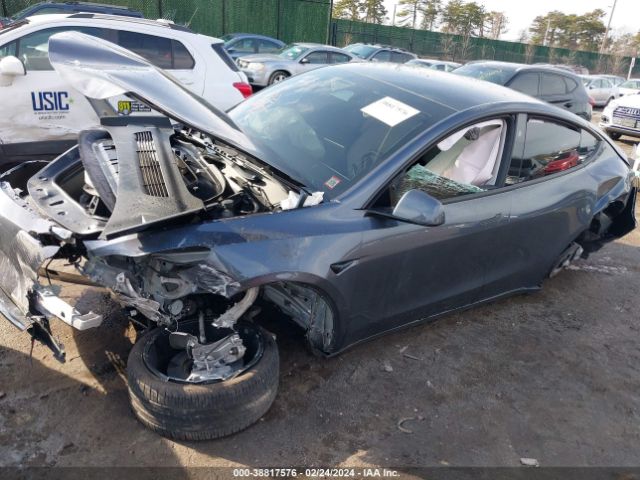 7SAYGDED9PF945576 Tesla Model Y Rwd