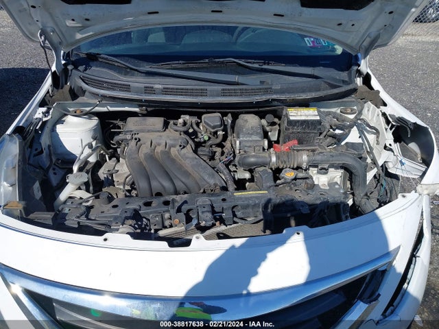 Nissan Versa 1.6 Sv 2018 3N1CN7AP1JL831324 Image 10