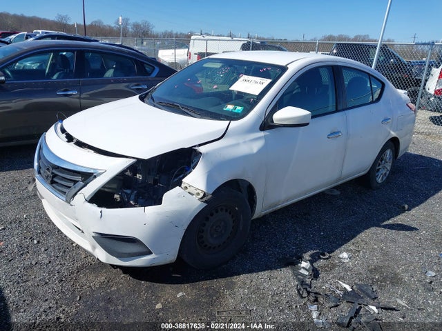 Nissan Versa 1.6 Sv 2018 3N1CN7AP1JL831324 Image 2