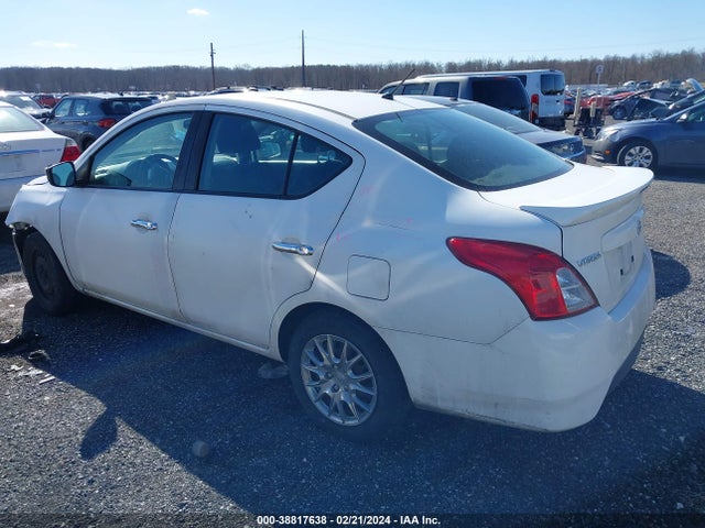 Nissan Versa 1.6 Sv 2018 3N1CN7AP1JL831324 Image 3