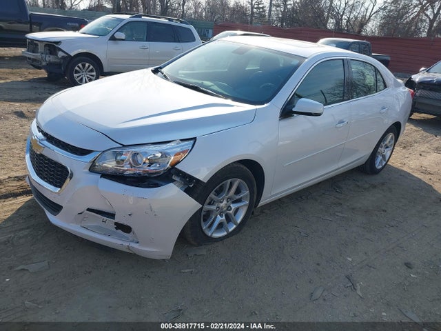 Chevrolet MALIBU 1LT 2015 1G11C5SL6FF196217 Image 2