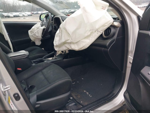 Toyota Rav4 Xle 2014 2T3RFREV6EW162653 Image 5