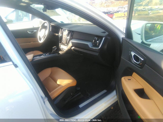 YV4102RKXL1582625 Volvo Xc60 T5 Momentum