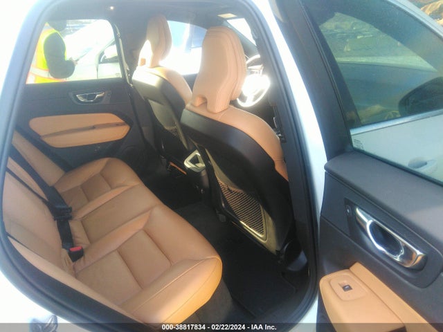 YV4102RKXL1582625 Volvo Xc60 T5 Momentum