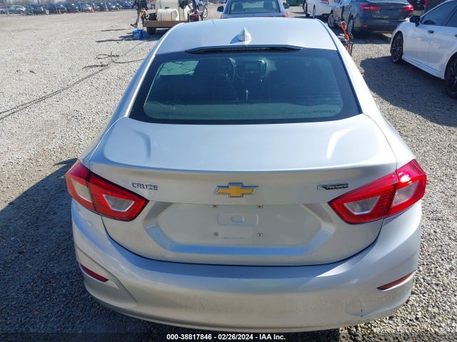 Chevrolet Cruze Premier Auto 2018 1G1BF5SMXJ7197488 Image 17