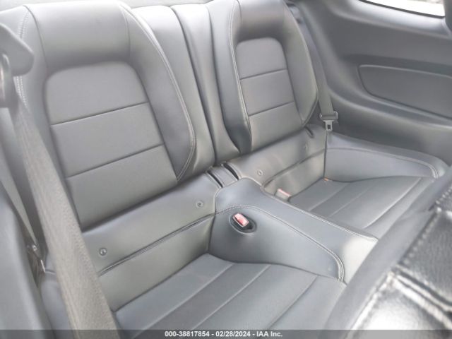 1FA6P8CF7H5302247 Ford Mustang Gt Premium
