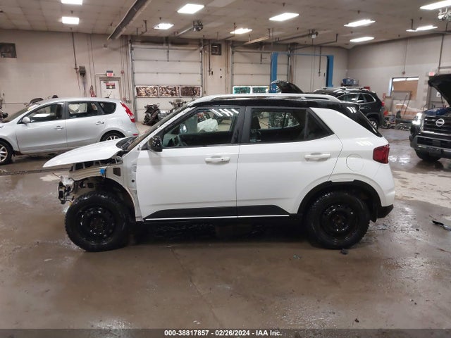 Hyundai Venue Limited 2022 KMHRC8A38NU134899 Image 15