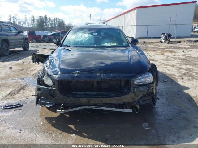 LVY992MK4JP005403 Volvo S90 T6 Momentum