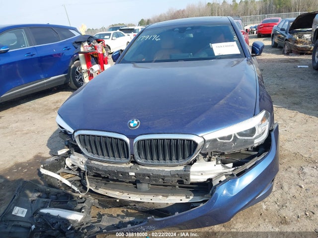BMW 530I 2018 WBAJA5C54JWA38917 Image 13