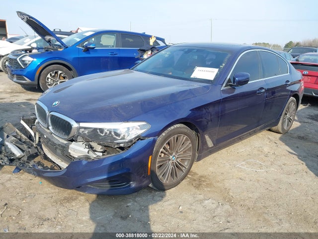 BMW 530I 2018 WBAJA5C54JWA38917 Image 2