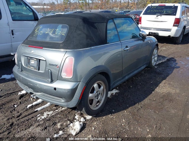 2005 MINI COOPER S WMWRH33425TF82107 Photo 3