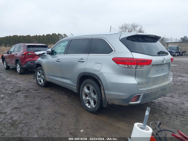 Toyota Highlander Limited 2018 5TDDZRFH7JS818929 Image 3