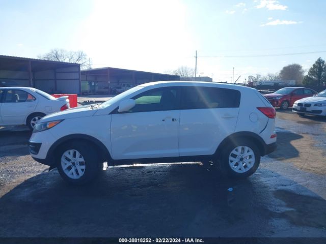 KNDPB3AC2G7804532 KIA Sportage Lx