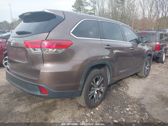 Toyota Highlander Le 2017 5TDZARFH8HS025064 Image 4