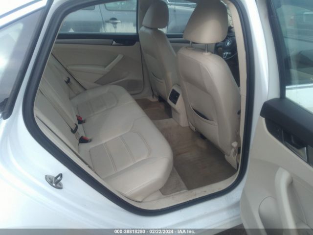 1VWBN7A34EC024560 Volkswagen Passat 2.0l Tdi Se