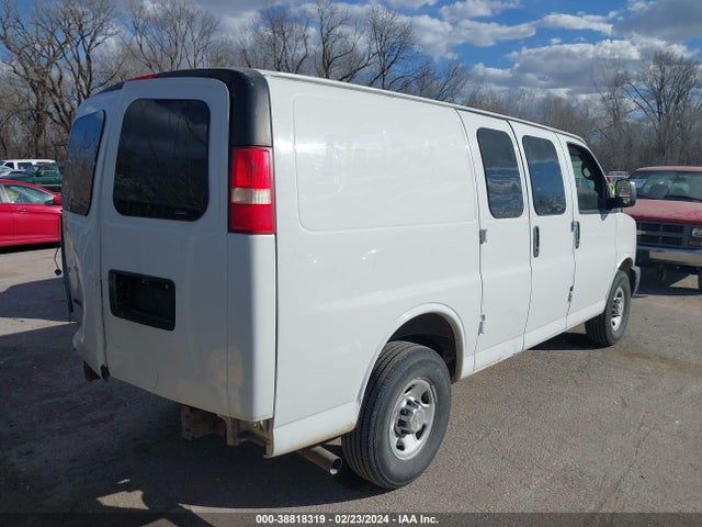 1GCWGFBA9E1140385 Chevrolet Express 2500 Work Van