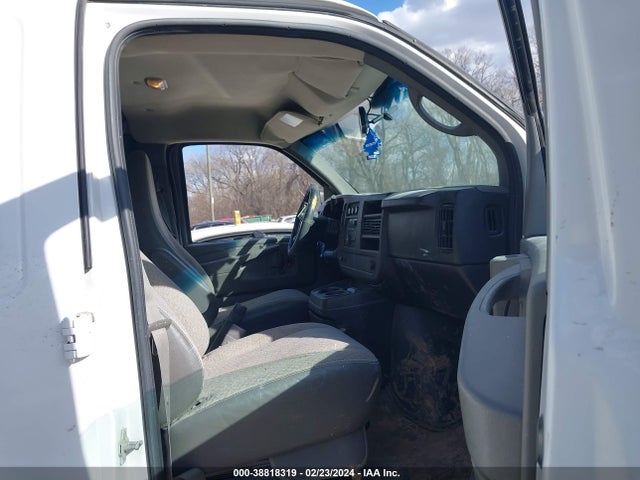 1GCWGFBA9E1140385 Chevrolet Express 2500 Work Van