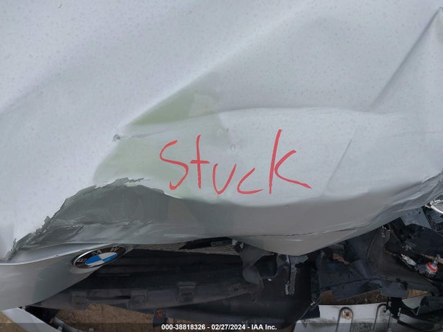 BMW 320i Xdrive 2016 WBA8E5G55GNU21631 Image 10