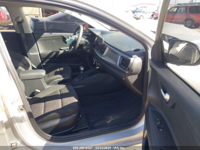 3KPA24AD8ME406483 KIA RIO S
