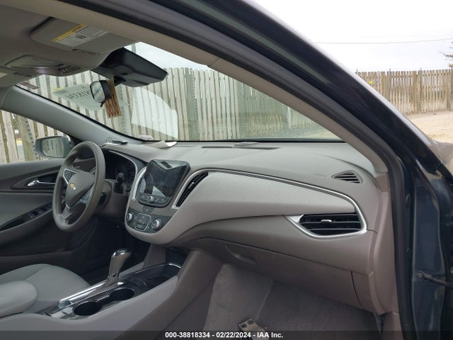 Chevrolet Malibu 1fl 2019 1G1ZC5ST4KF136918 Image 5
